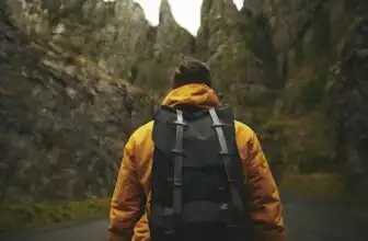 How Should a Hiking Backpack Fit Without Causing Pain?